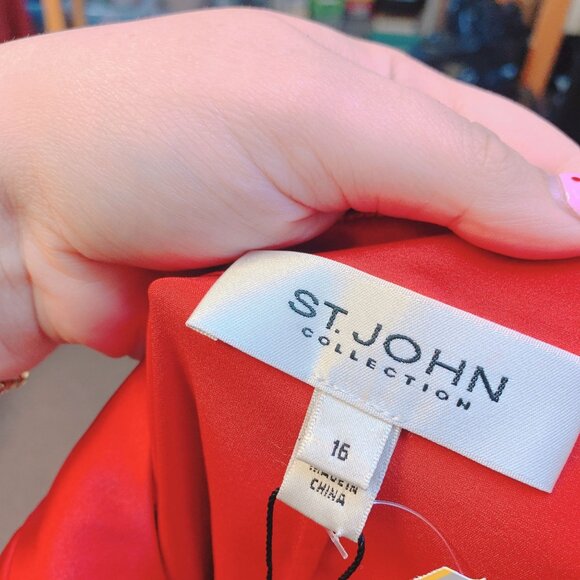 NWT St. John Collection Matador Red Sleeveless Blouse 16 - Picture 6 of 6